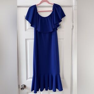 New LulaRoe Cici Dress. Second photo is for size reference.